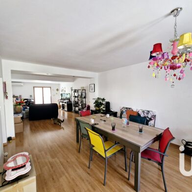 Immeuble  198000 €