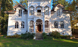 Maison 8 Pièces 245 m² à vendre à Cuzieu (42330)