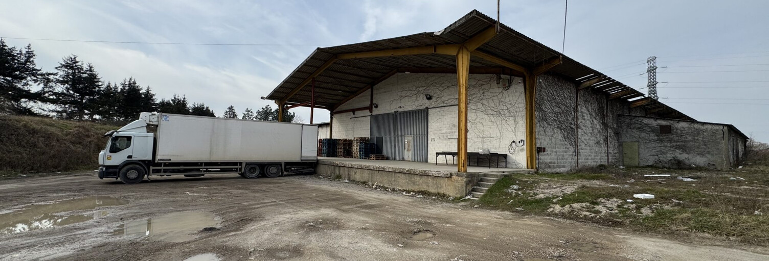 Local industriel  2250 m² à louer à Vitry-le-François (51300)