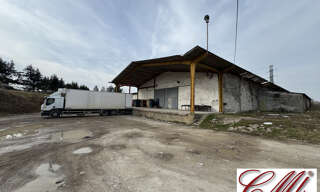 Local industriel  2250 m² à louer à Vitry-le-François (51300)