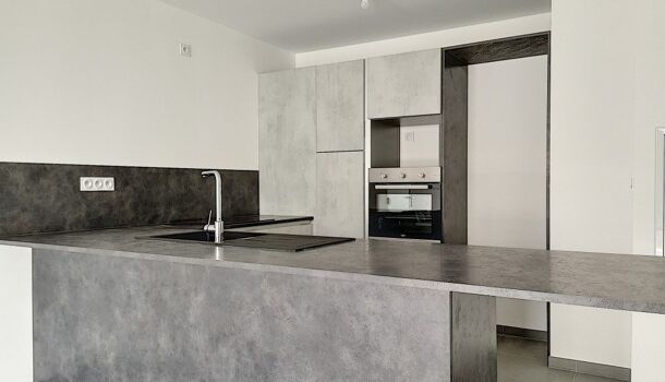 Appartement 3 pièces  à louer Ajaccio 20090