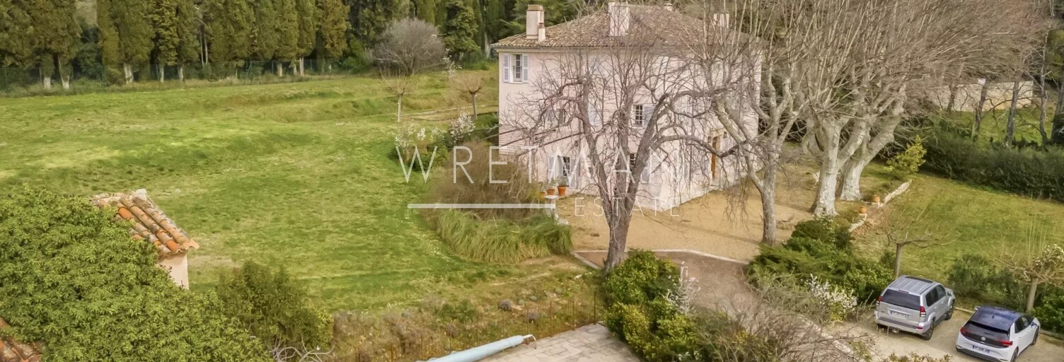 Maison 14 Pièces 433 m² à vendre à Aups (83630)