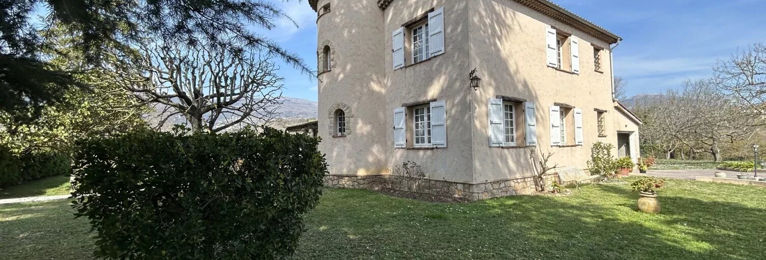 Maison 5 Pièces 170 m² à vendre à Châteauneuf-Grasse (06740)