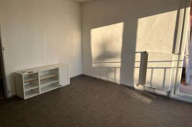 Appartement 3 pièces 72400 €