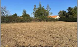 Terrain  1979 m² à vendre à Viennay (79200)