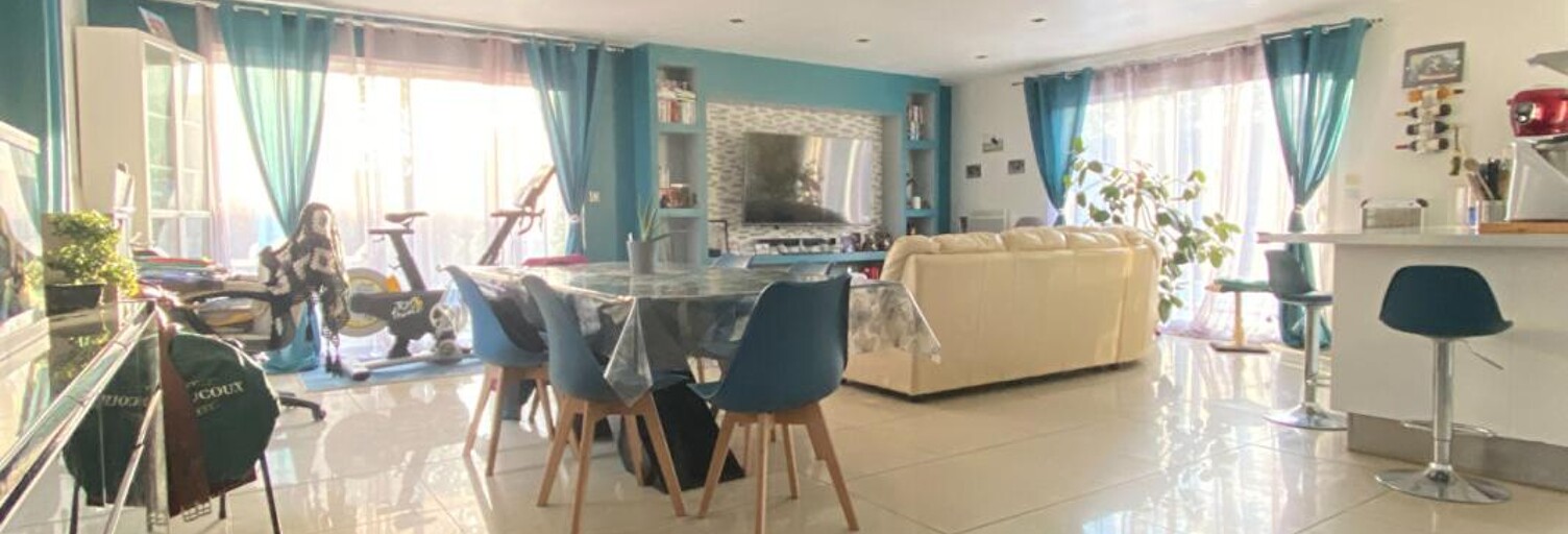 Maison 5 Pièces 101 m² à vendre à Saint-Quentin-de-Baron (33750)