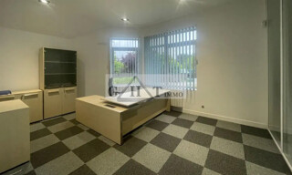 Bureau  300 m² à louer à Linas (91310)