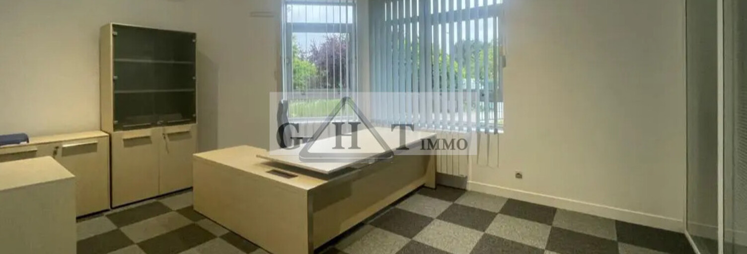 Bureau  300 m² à louer à Linas (91310)