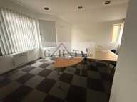 BUREAUX 300 M² A LOUER LINAS — photo 2