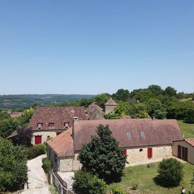 Maison 11 pièces 439500 €