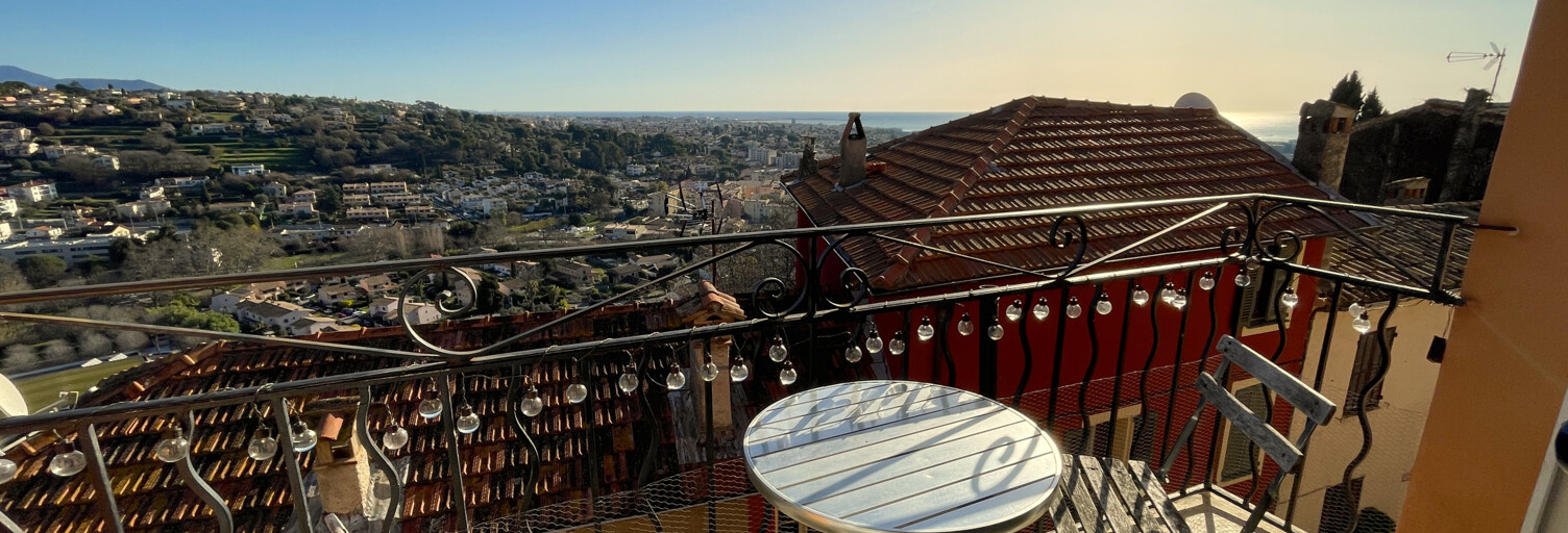 Maison 5 Pièces 110 m² à vendre à Cagnes-sur-Mer (06800)