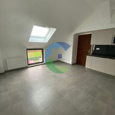 Appartement 3 pièces 844 €