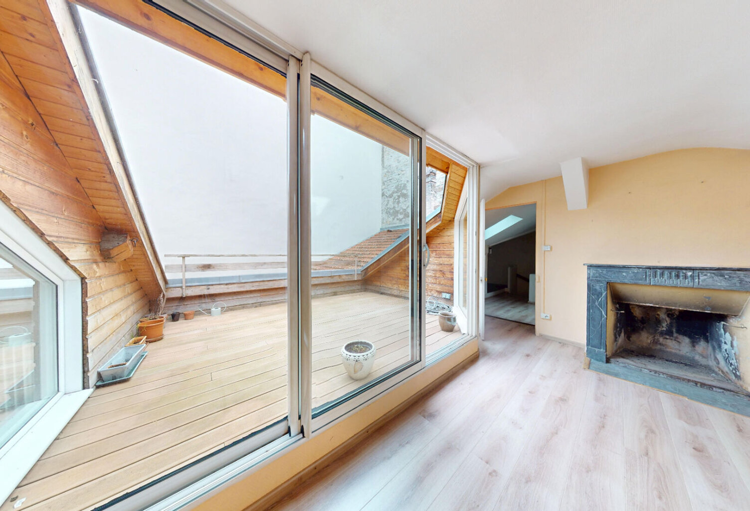 Appartement avec terrasse Quartier des Antiquaires — photo 1