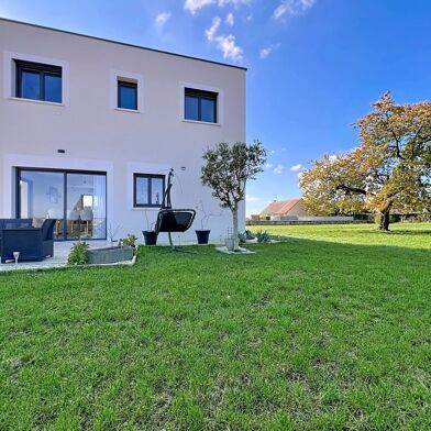 Maison 5 pièces 274000 €