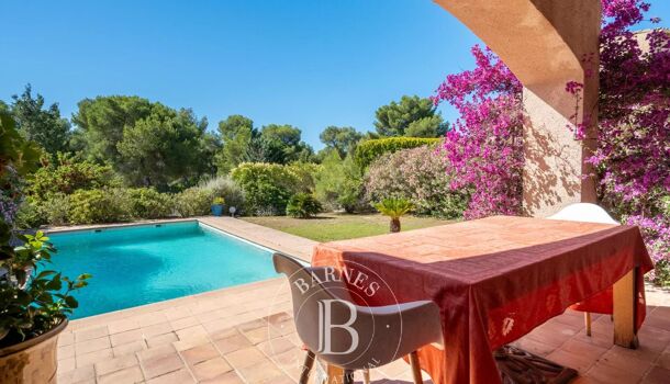 Villa / Maison 5 pièces  à vendre Cassis 13260