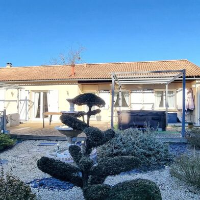 Maison 6 pièces 238500 €