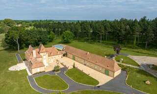 Maison 11 Pièces 454 m² à vendre à Bergerac (24100)