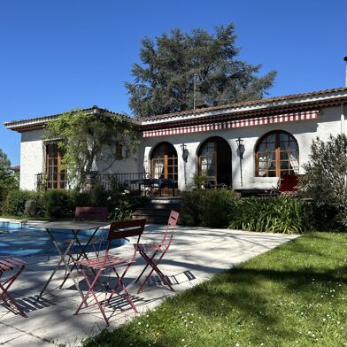 Maison 7 pièces 549000 €