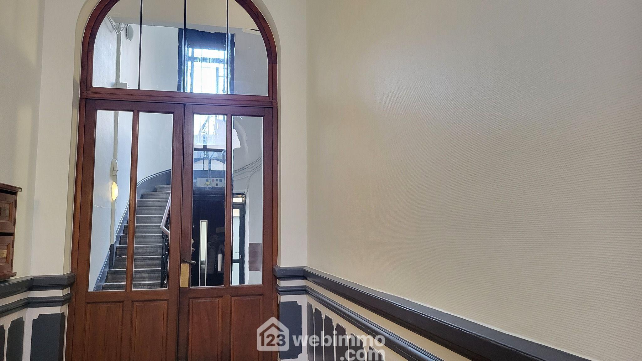 Photo Appartement - 200.76m² - Grenoble image 2/4