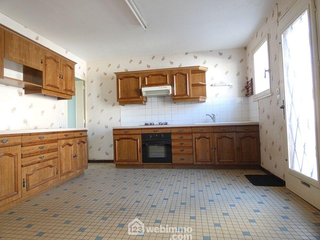 Photo Maison - 61m² - Saint-Loup-Lamairé image 3/4