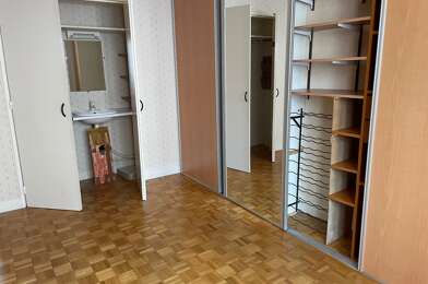 Appartement 4 pièces 210000 €