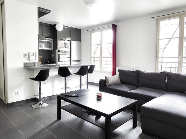 Appartement de type F2 avec place de parking et cave — photo du bien