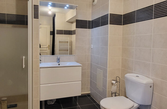 Appartement de type F2 avec place de parking et cave — photo 4