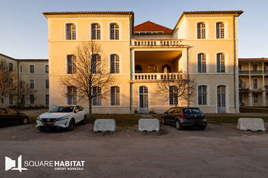 Appartement 4 pièces 160000 €