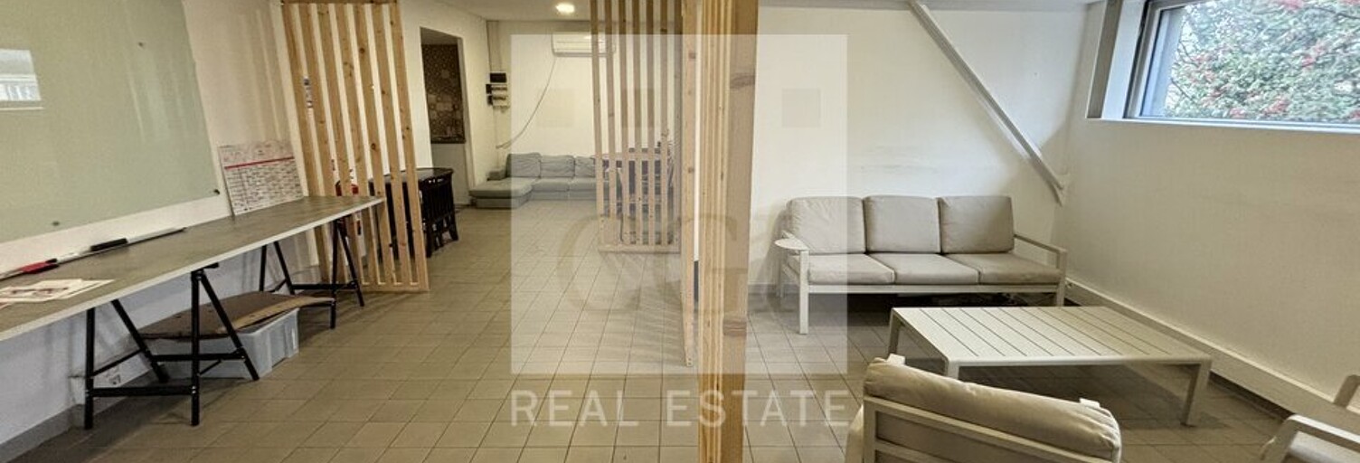 Bureau  380 m² à louer à Bron (69500)