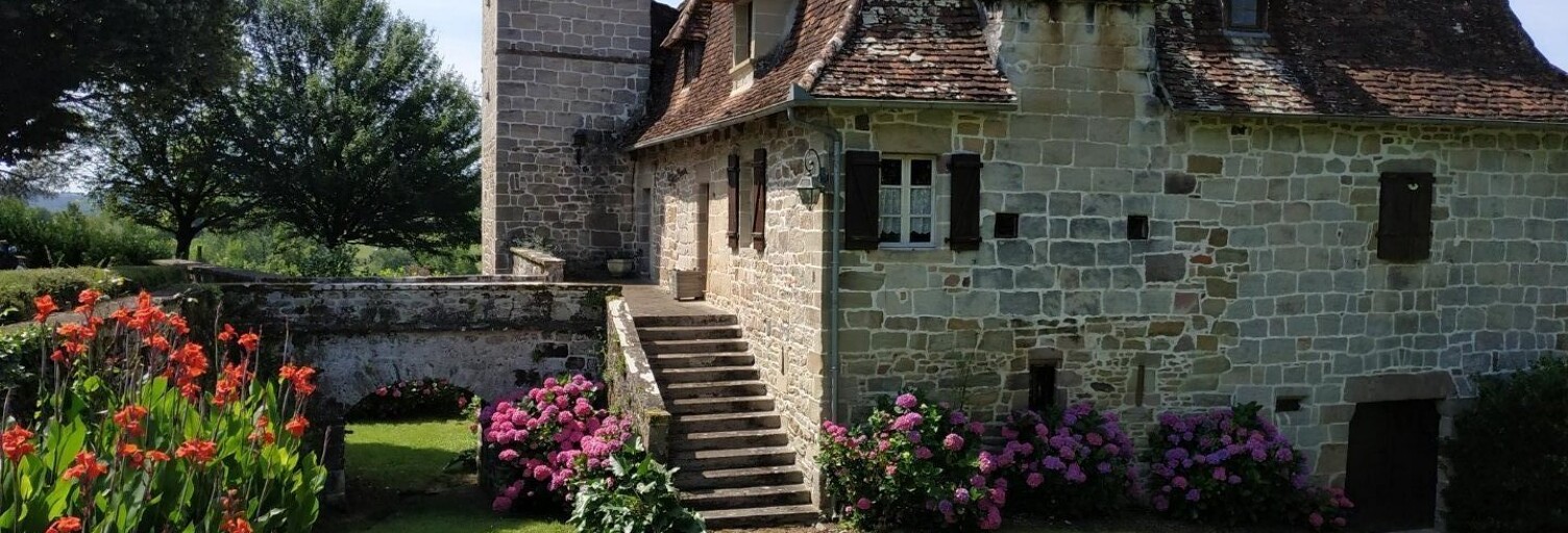 Maison 9 Pièces 243 m² à vendre à Marcillac-la-Croze (19500)