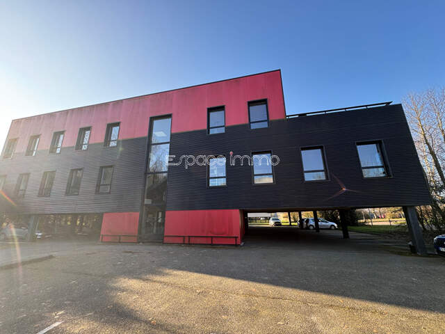 BUREAU NEUF AVEC ASCENSEUR - MONT SAINT AIGNAN - 36.31 m² — photo du bien