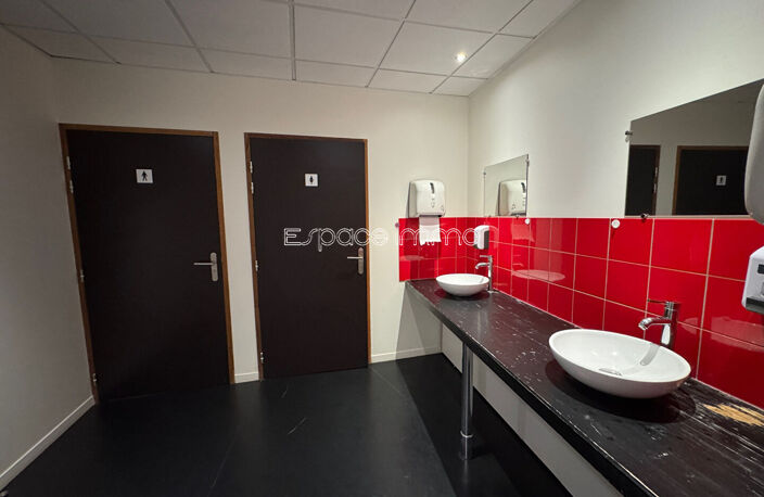 BUREAU NEUF AVEC ASCENSEUR - MONT SAINT AIGNAN - 36.31 m² — photo 5