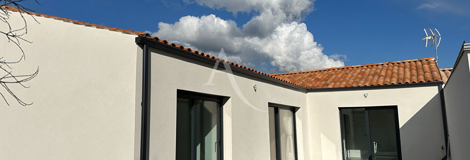 Maison 5 Pièces 122 m² à vendre à Rochefort (17300)