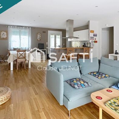 Maison 4 pièces 313000 €