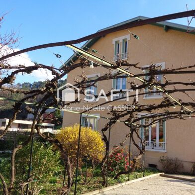 Maison 14 pièces 450000 €