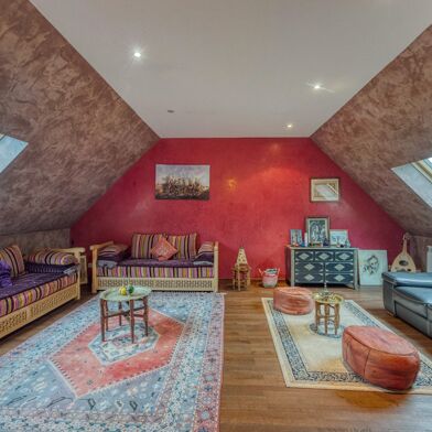 Appartement 5 pièces 285000 €