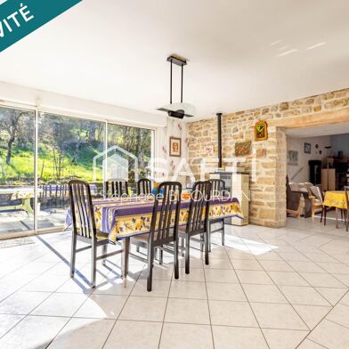 Maison 8 pièces 220 m²