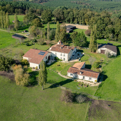 Maison 9 pièces 740000 €