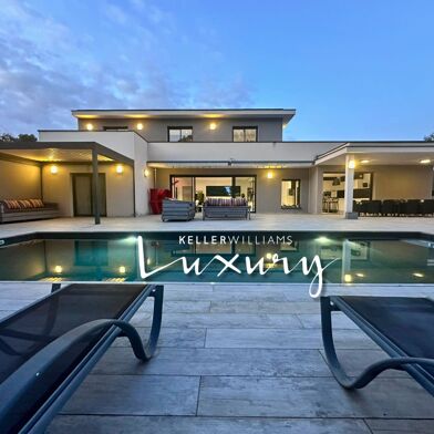 Maison 6 pièces 1600000 €