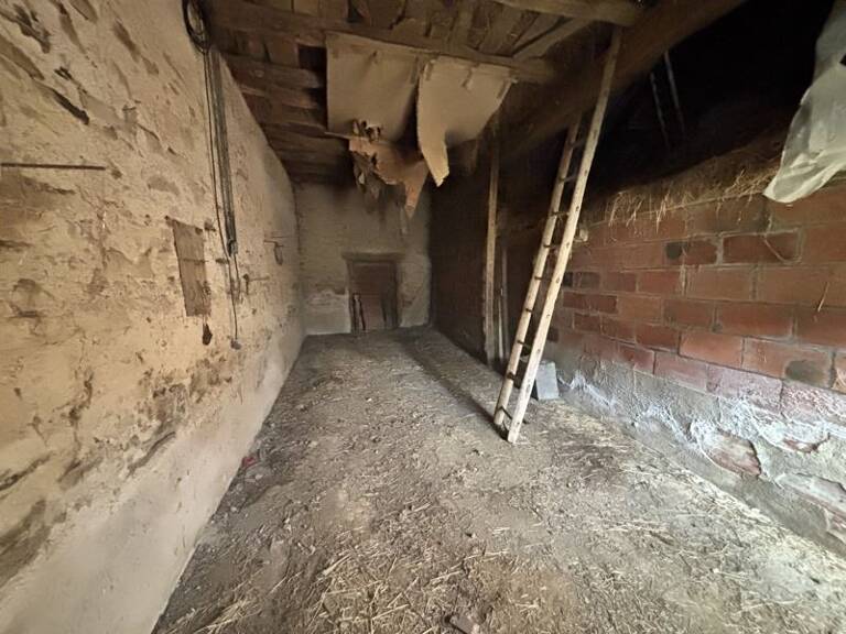 Ferme (tte) de 2 pièces principales — photo 1