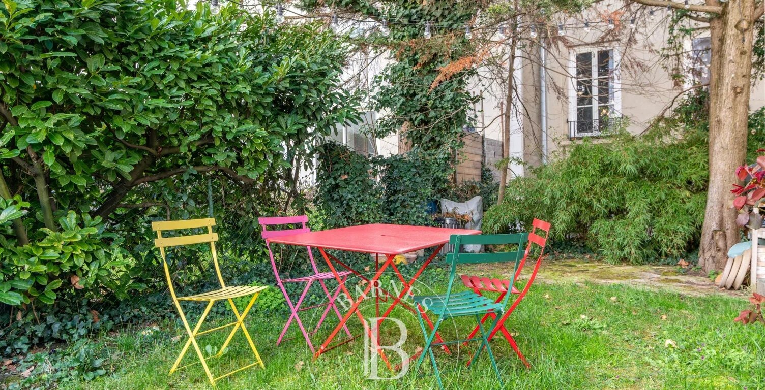 EXCLUSIVITÉ - LYON 2 - PERRACHE - Appartement de 132m² - 4 chambres - Jardin à jouissance privative de 70m² — photo 1