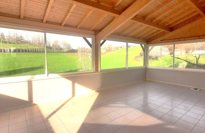 Maison 300 m2 , 3 logements, principale 198 m2 : 7 chbres - — photo 3