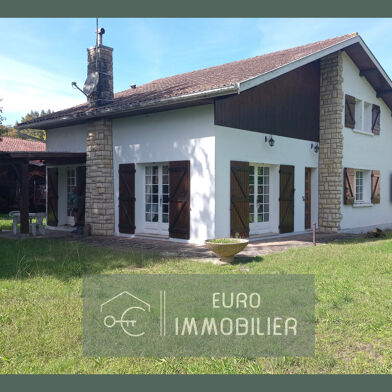 Maison 7 pièces 312000 €