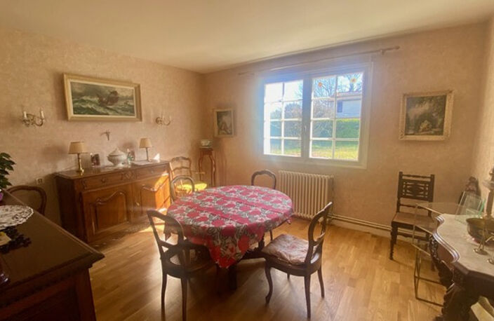 Landaise traditionnelle - 4 chambres - dépendances - 2000m2 — photo 3