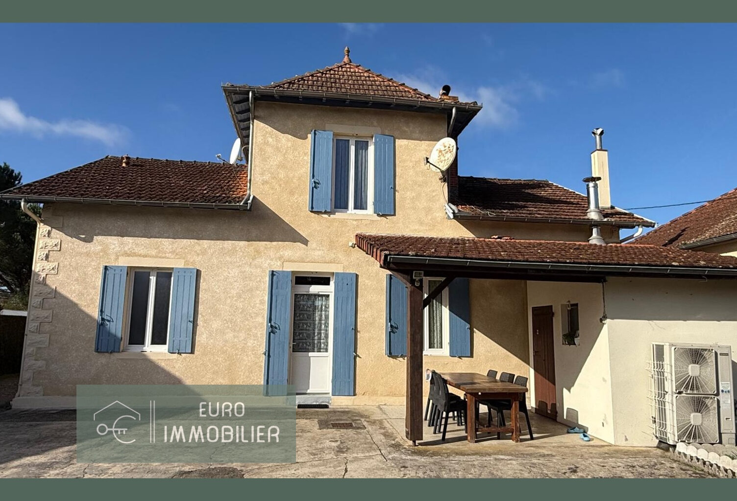 SORE - 5 chambres - 2 maisons -  dépendances - 1000m2 terrai — photo 1