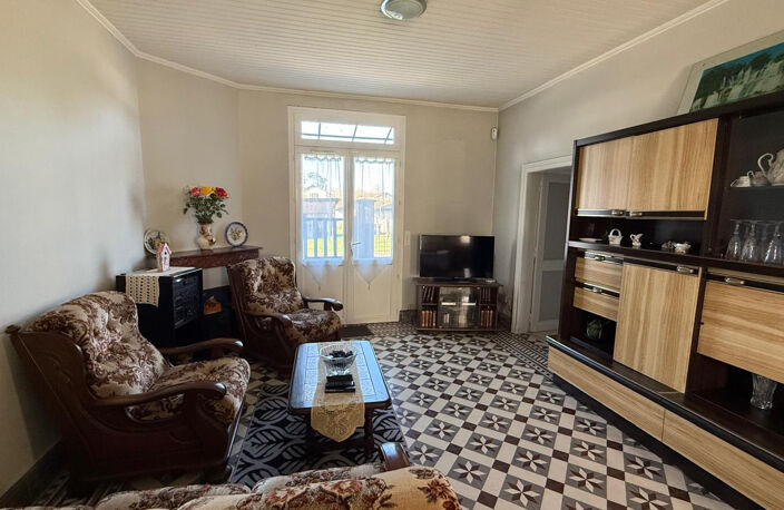 SORE - 5 chambres - 2 maisons -  dépendances - 1000m2 terrai — photo 3