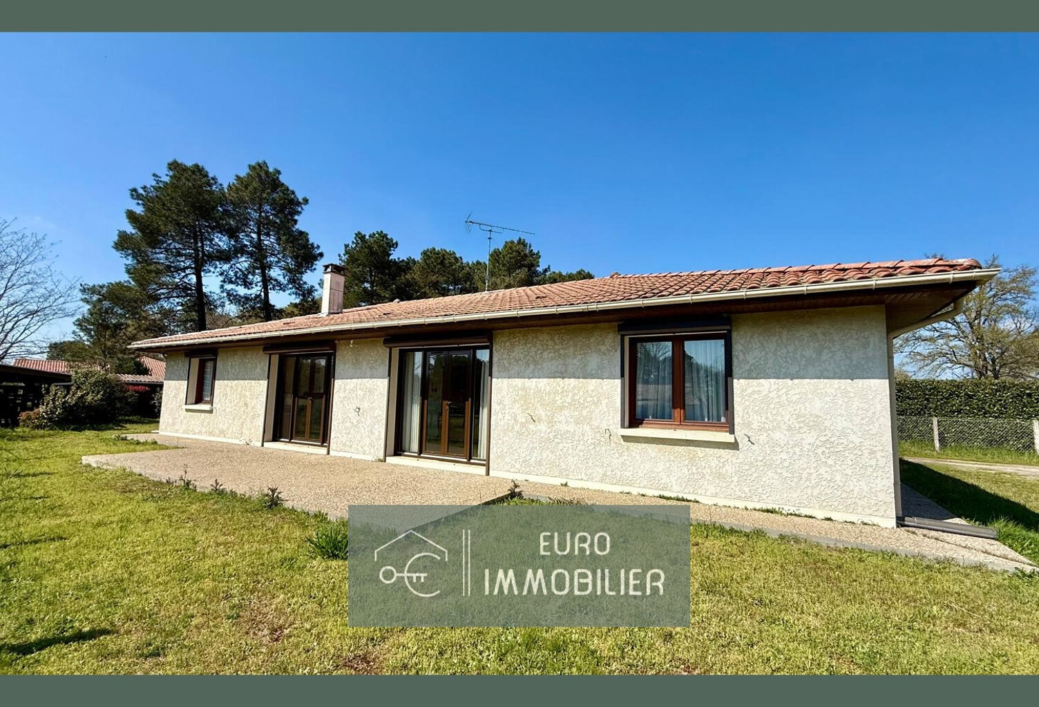 MAISON PLAIN PIED 136m2 3 CHAMBRES GARAGE - 1000m2 terrain - — photo 1