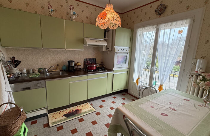 MAISON DE VILLAGE - LUXEY - 3 CHAMBRES - 350M2 terrain - BUR — photo 3