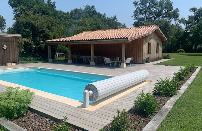 LUXEY - 2 HABITATIONS - PISCINE - 8 CHAMBRES - 4000M2 TERRAI — photo 3