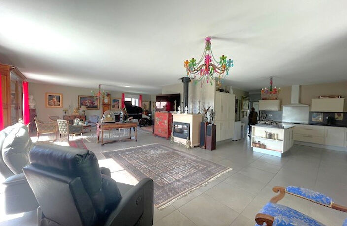 15 Bazas  -Maison  d architecte de 262 m2 -5 chambres et dép — photo 5